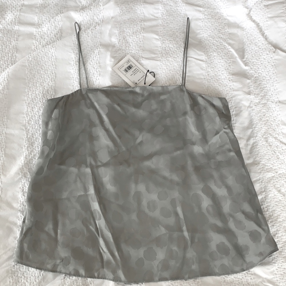 Never worn! - Picture 2 of 3
